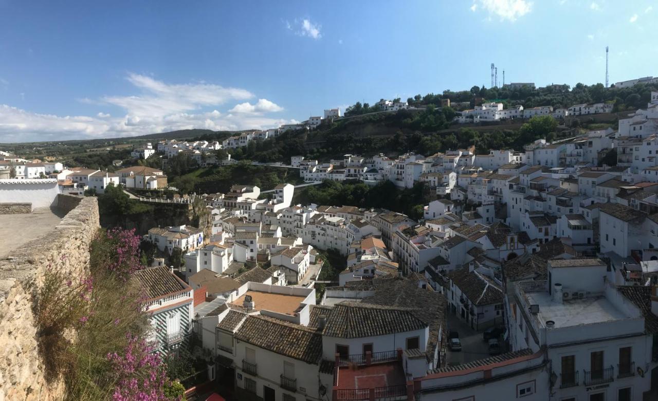 Casa Las Gardenias Setenil De Las Bodegas Exterior photo